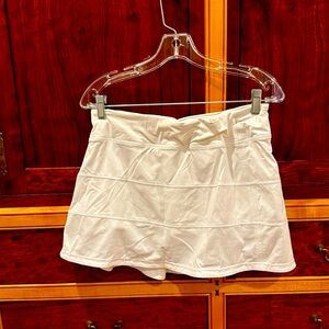 Lululemon white athletic skirt